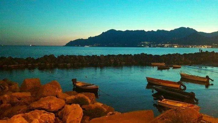 Acquasalata Bed & Breakfast Salerno Exterior foto